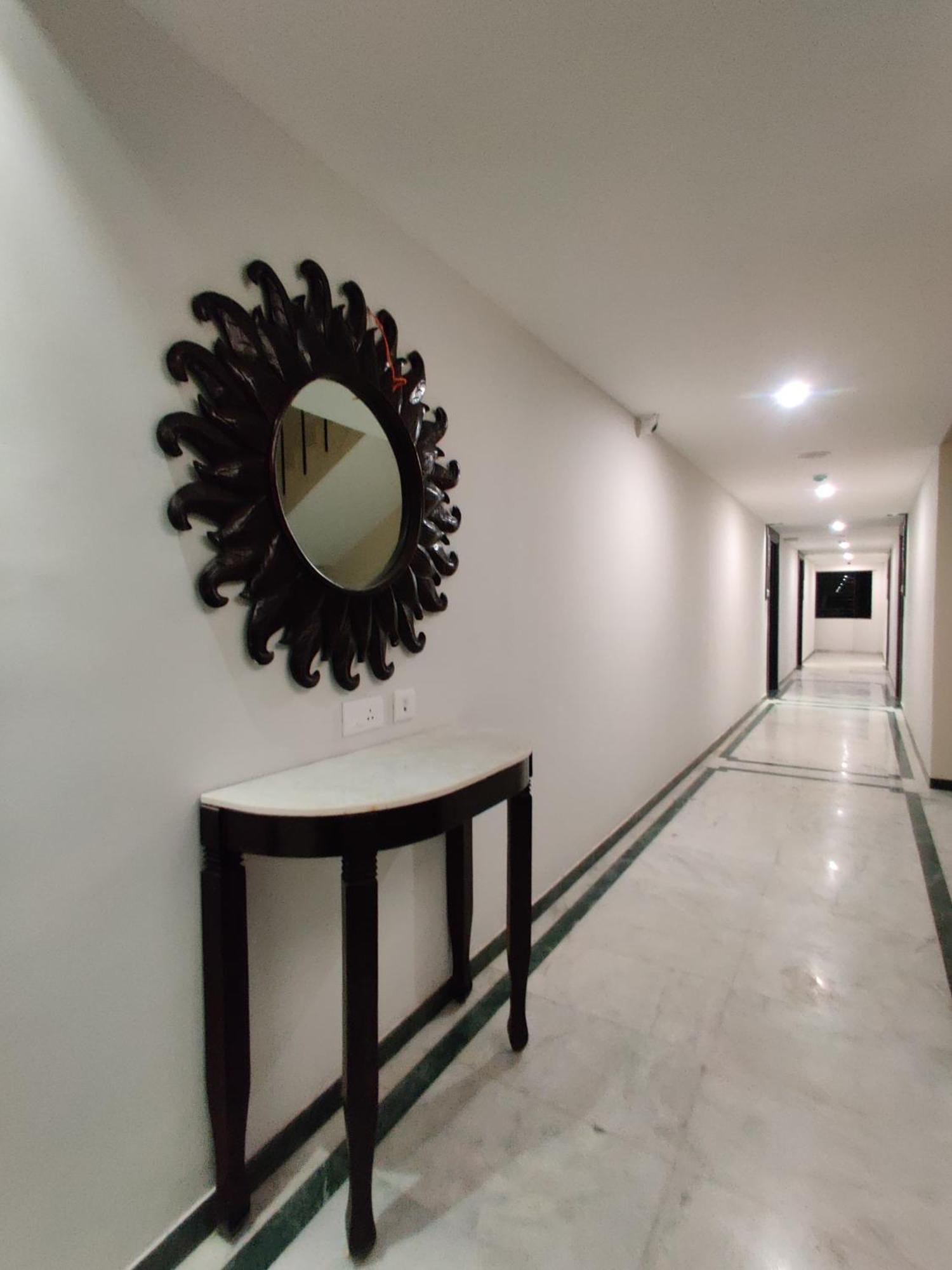 Hotel Saratharajans Madurai Extérieur photo